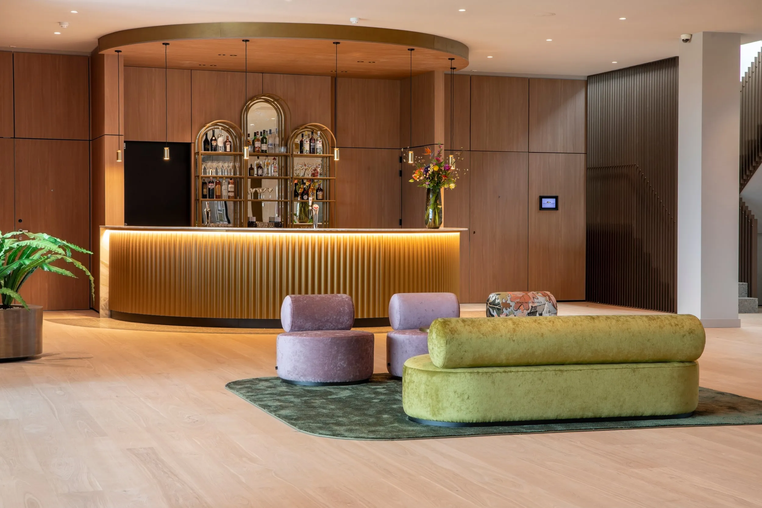Business Lounge